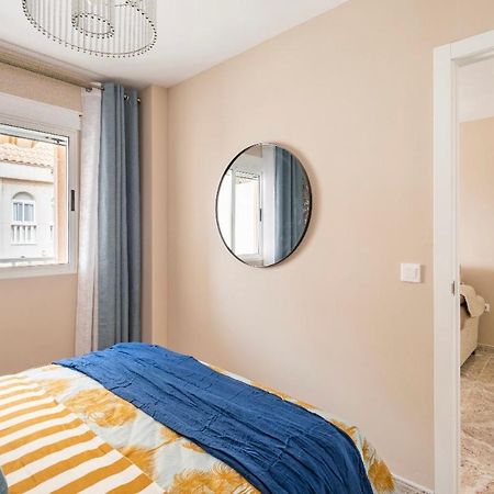 Апартаменты В 4 Мин От Пляжа Torrevieja Zewnętrze zdjęcie
